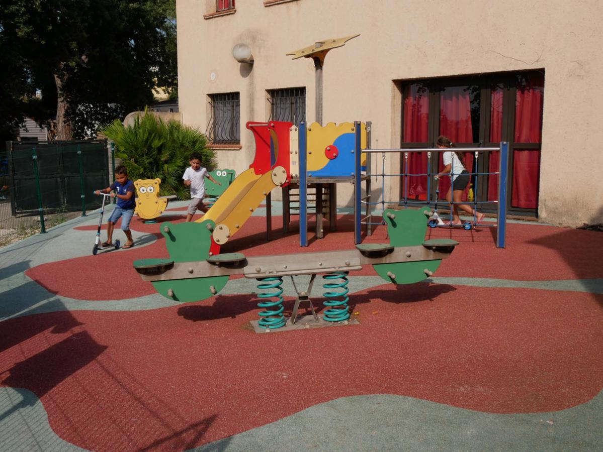 Fréjus Ulvf Les Residences Du Colombier מראה חיצוני תמונה